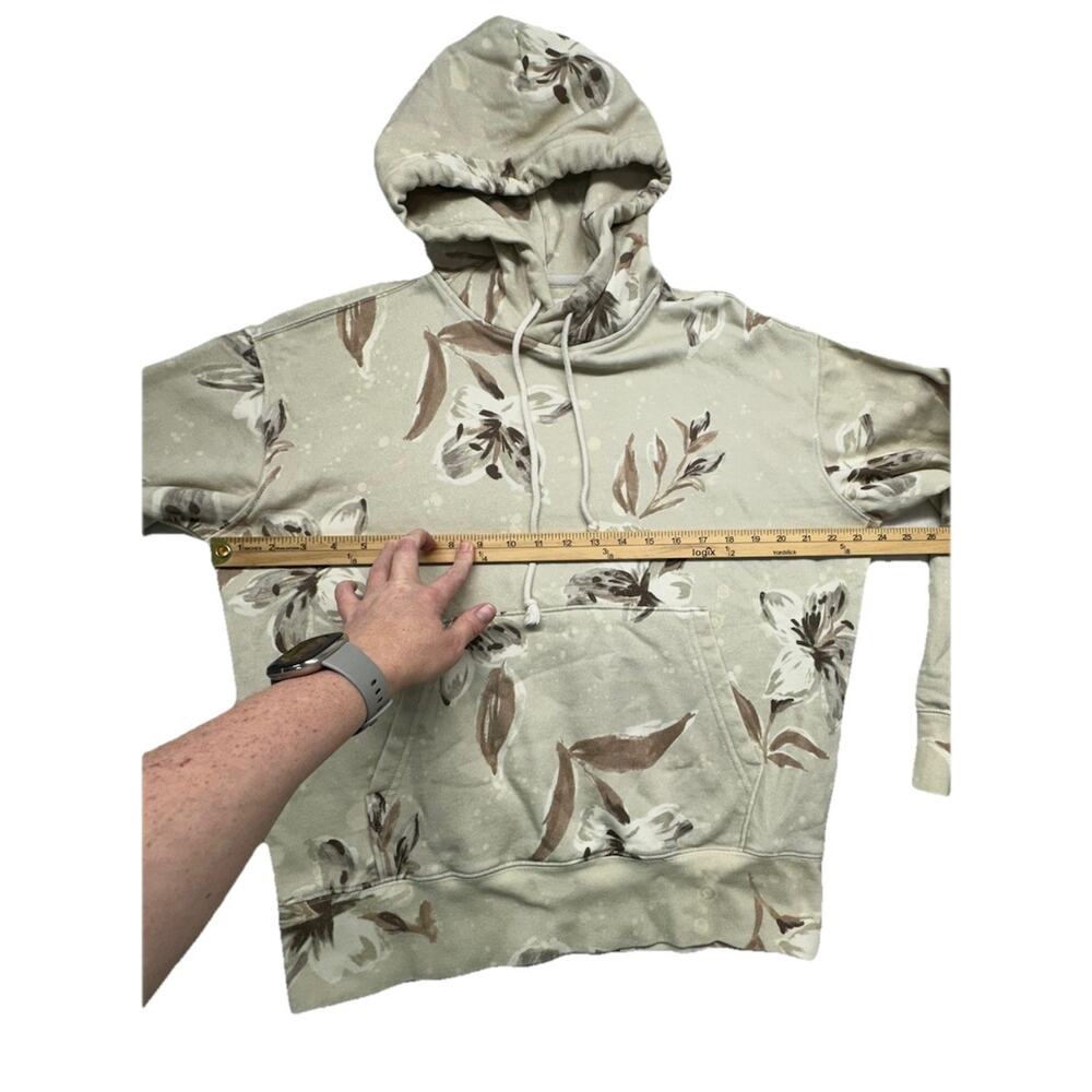 American Eagle Mens Hoodie XS Relaxed Fit Soft Tropical Floral Tan Pullover - Picture 5 of 7
